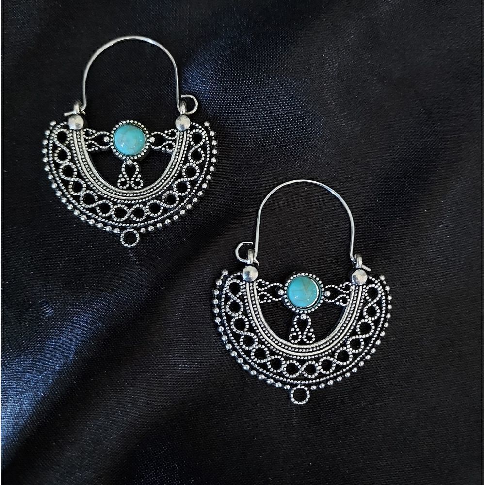 SILVER TURQUOISE BOHEMIAN DANGLE EARRINGS